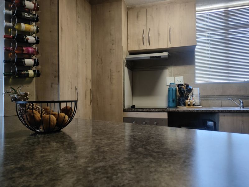 Townhouse Pending Sale In Pretoria - Photo 2