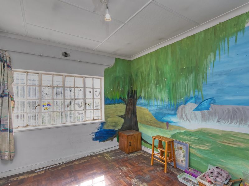 Massive Corner stand -Location ,Size and Potential! - Photo 8