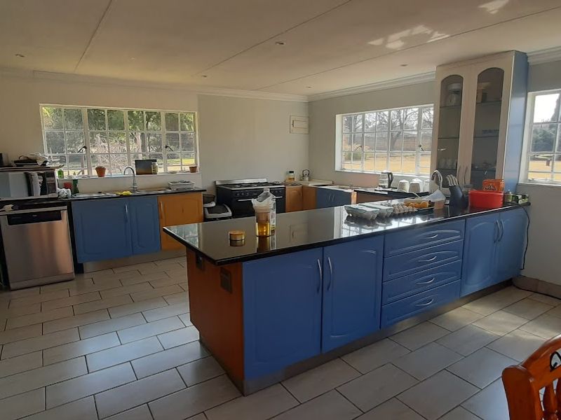 Huge walled  Smallholding! - Photo 6