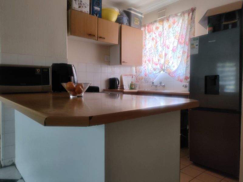 Townhouse For Sale In Pretoria - Photo 2