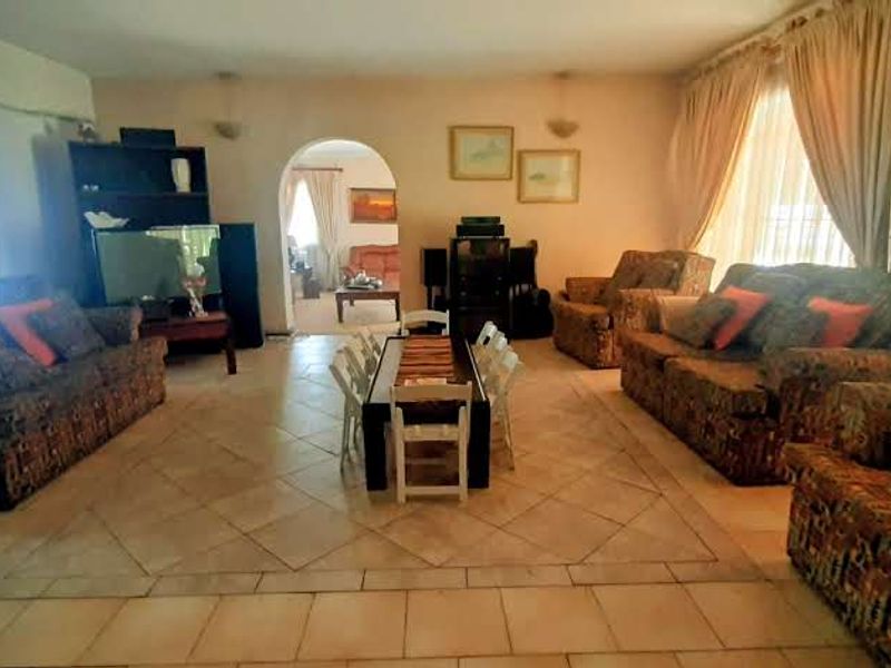 Tranquil Green Escape on Expansive Golden Land! - Photo 5