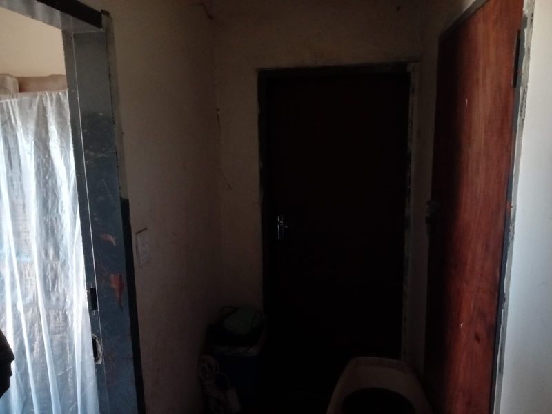 INVESTMENT - Photo 4