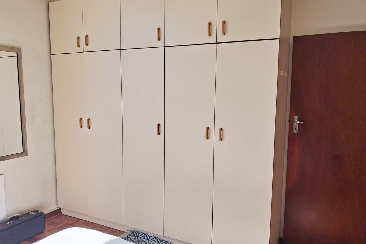 HUMEWOOD 2 BED 2 BATH FURNISHED APARTMENT WITH PARKING FOR RENT - Photo 5