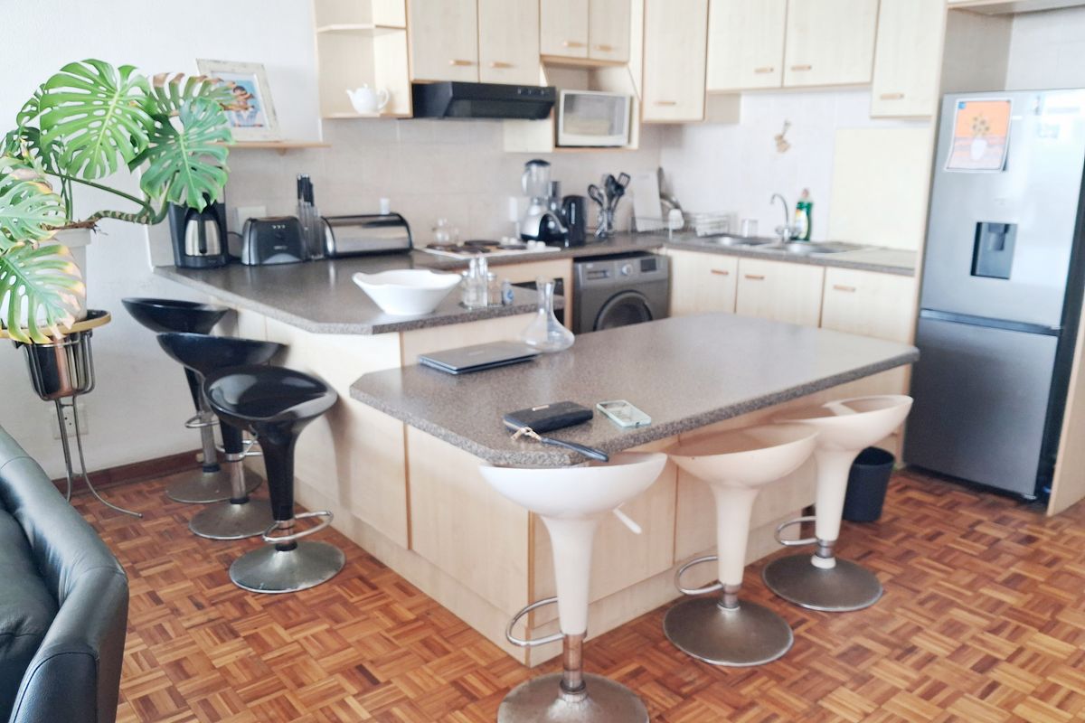 HUMEWOOD 2 BED 2 BATH FURNISHED APARTMENT WITH PARKING FOR RENT - Photo 4