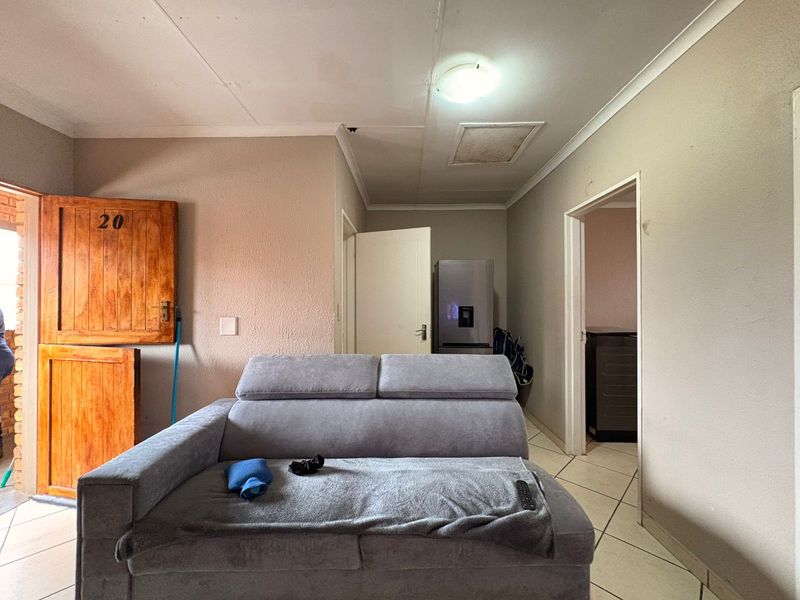 Beginners Luck - Photo 3