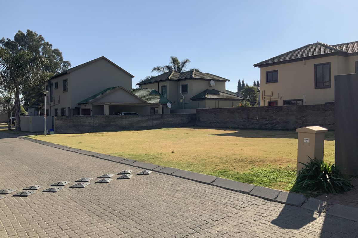 Urgent sale... exclusive property. - Photo 4