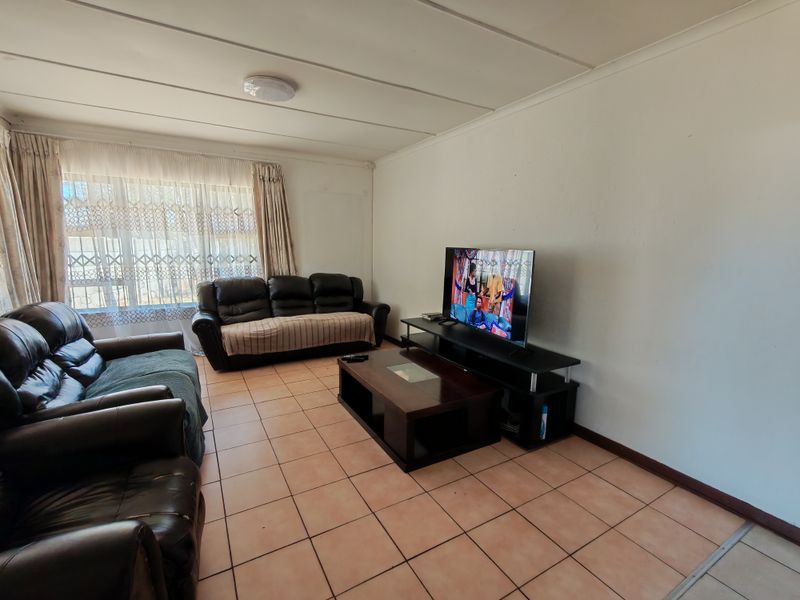 Find you comfort in every space - Photo 5