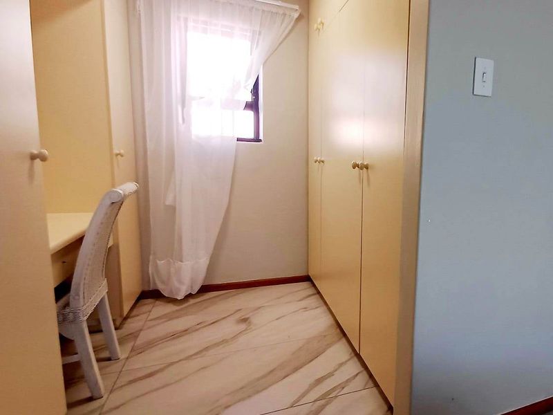 KINI BAY 1 BED 1 BATH FLATLET FOR RENT - Photo 5