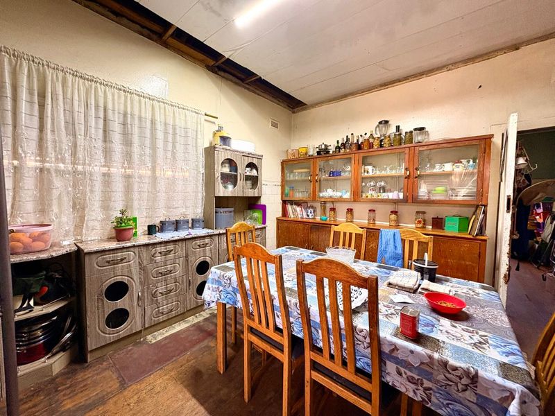 Brenthurst home for sale - Photo 7