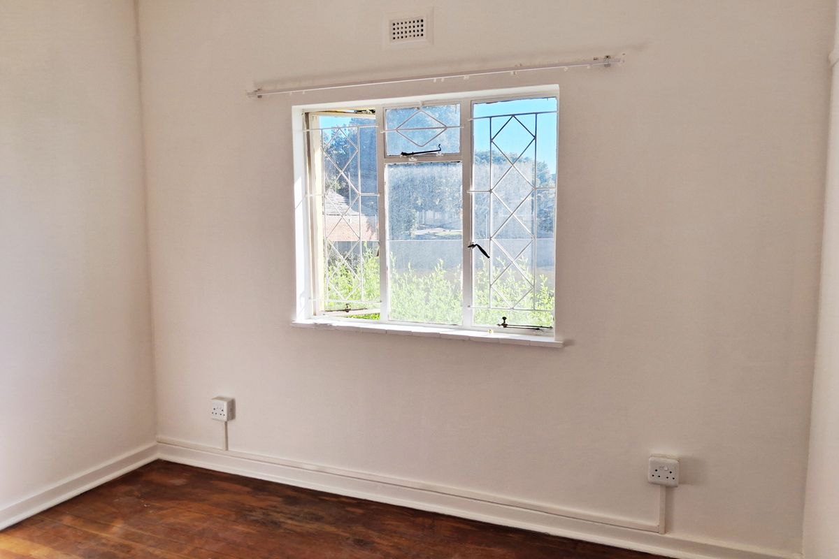 MOUNT CROIX - ROOM FOR RENT IN SHARED HOUSE - Photo 3