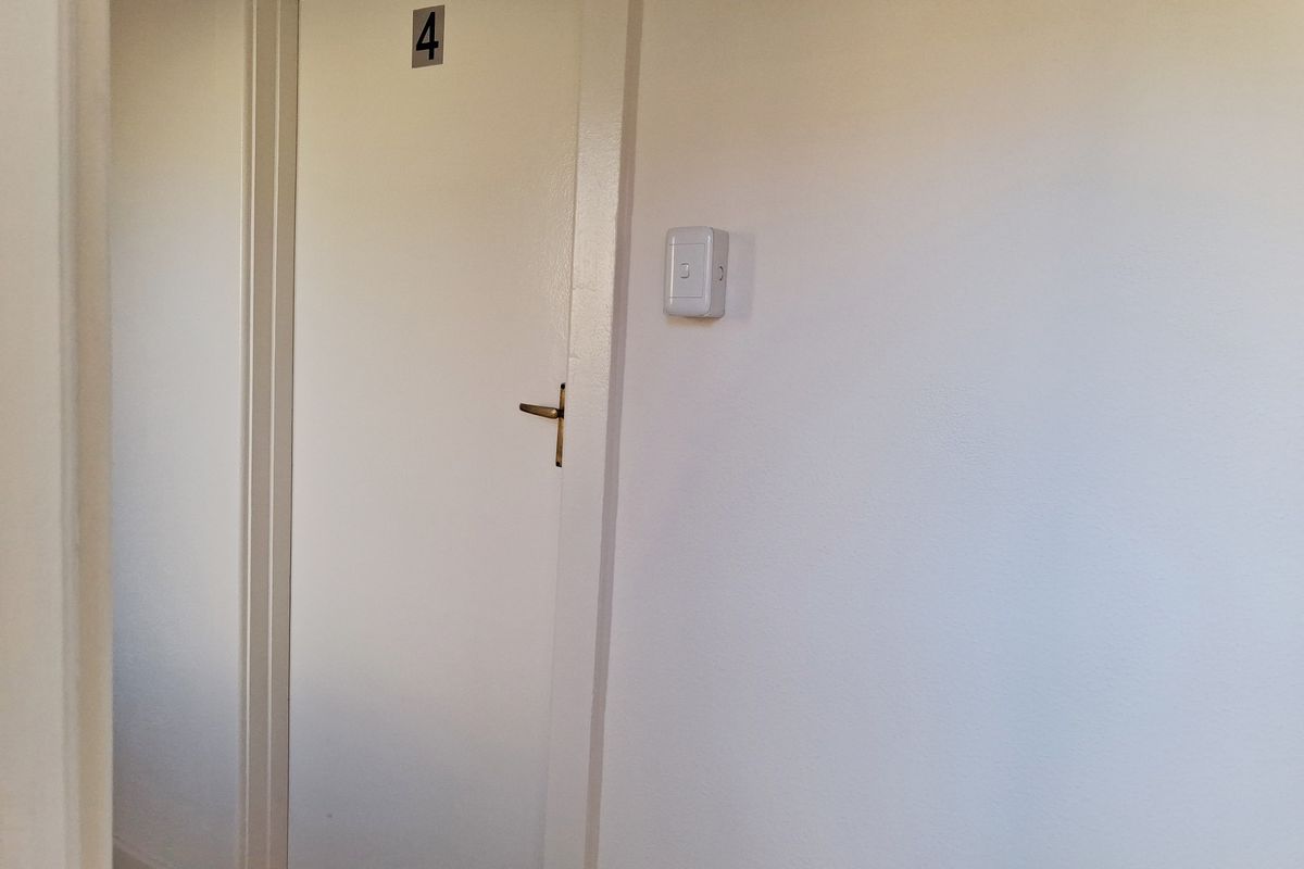 MOUNT CROIX - ROOM FOR RENT IN SHARED HOUSE - Photo 4