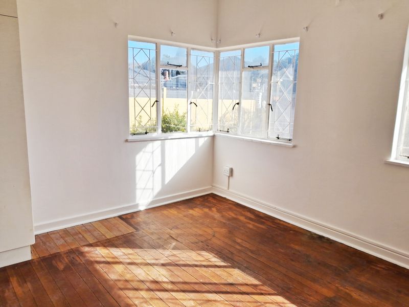 MOUNT CROIX - ROOM FOR RENT IN SHARED HOUSE - Photo 3