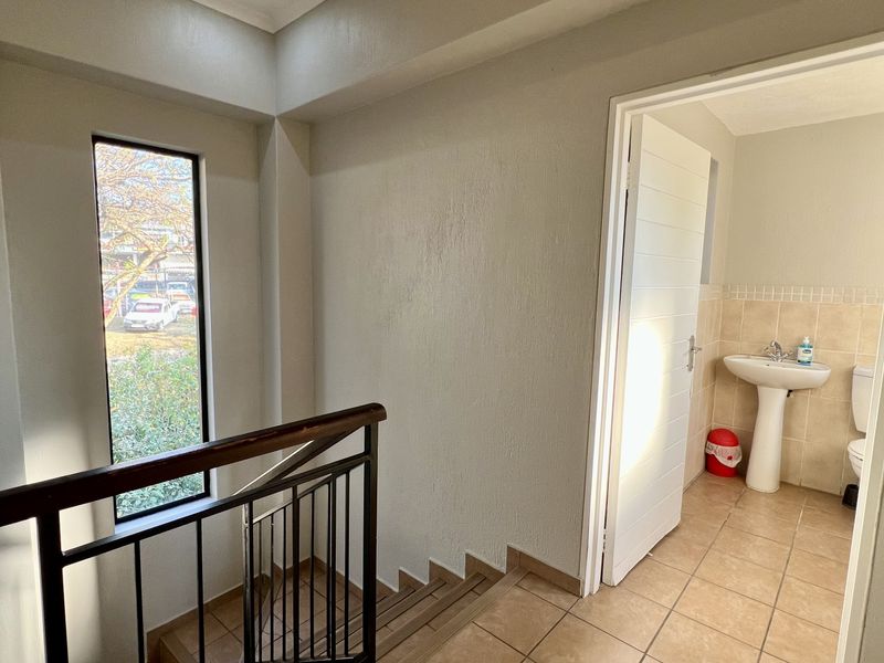 2 BEDROOM HOUSE TO LET IN SECURE COMPLEX - Photo 10