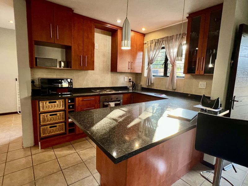 2 BEDROOM HOUSE TO LET IN SECURE COMPLEX - Photo 6