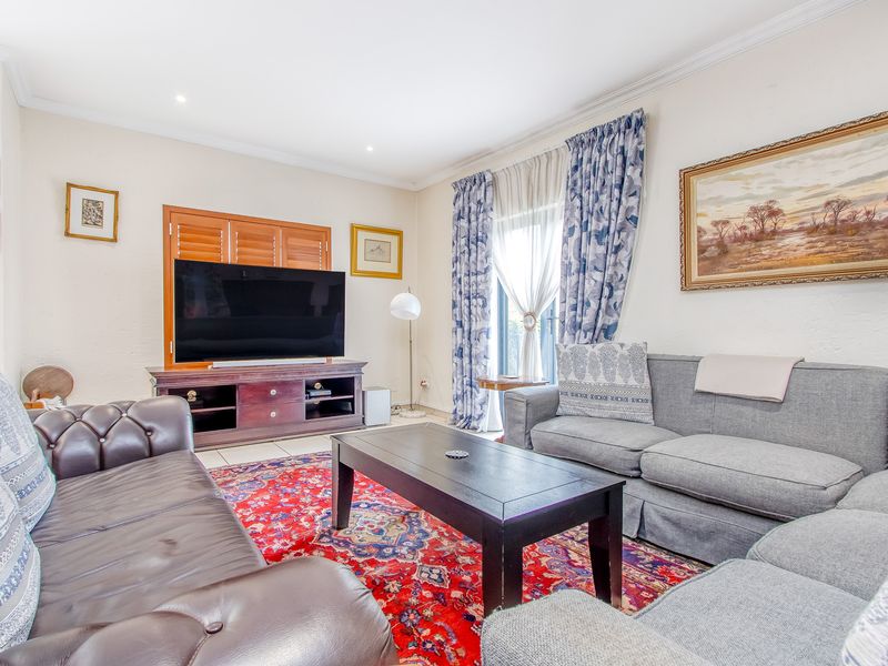 Live Where Nature Inspires and Community Thrives — Featherbrooke Estate - Photo 10