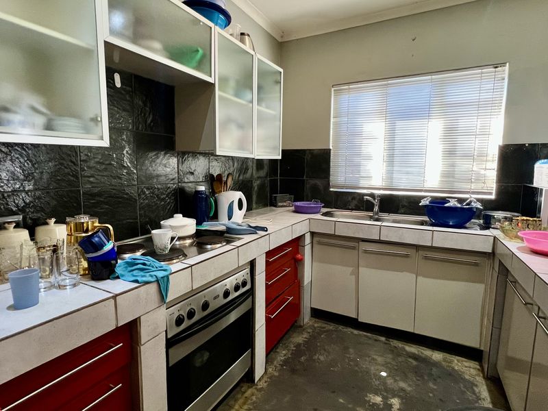 2 BEDROOM APARTMENT FOR SALE IN COMPLEX - Photo 4