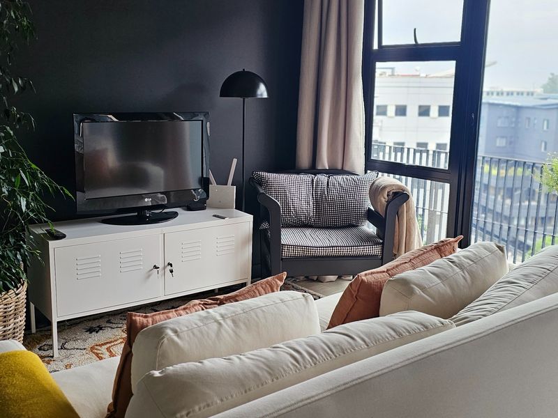 1-Bedroom, 2nd Floor Apartment at The Lineal - Photo 2