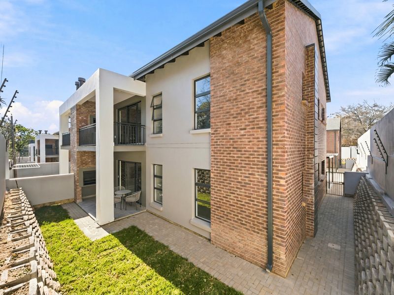 Spacious 3-Bedroom Home in the Heart of Bryanston – Unit 6 at Makarios - Photo 7