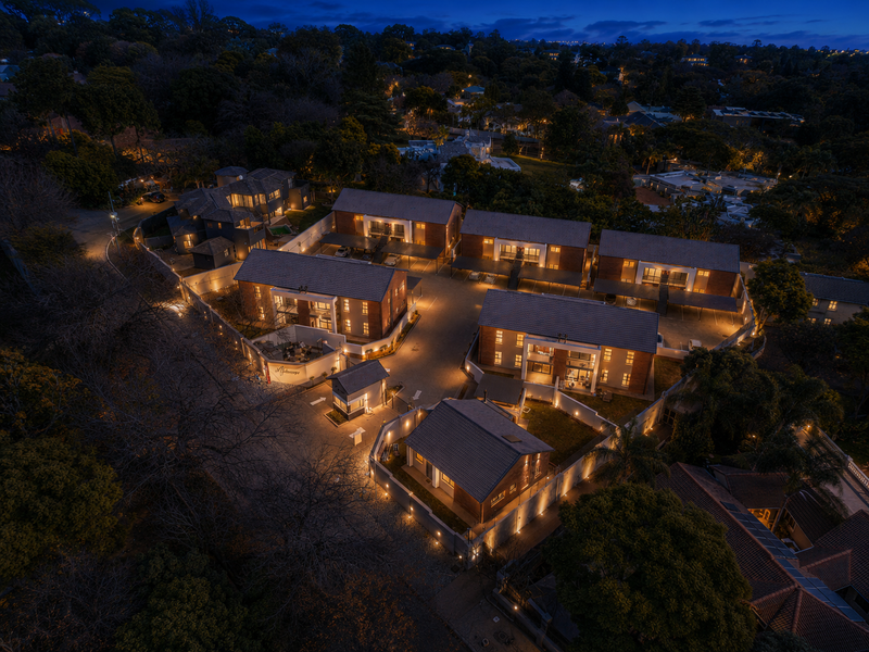 Spacious 3-Bedroom Residence in a Secure Bryanston Estate – Unit 5 at Makarios - Photo 2