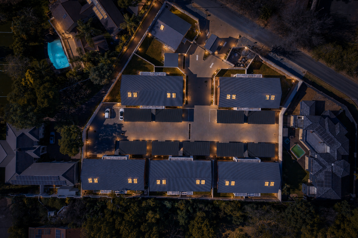 Spacious 3-Bedroom Residence in a Secure Bryanston Estate – Unit 5 at Makarios - Photo 4