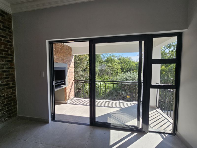 Elegant 3-Bedroom First Floor Apartment at Makarios, Bryanston – Unit 8 - West Facing, Sunset Views - Photo 8