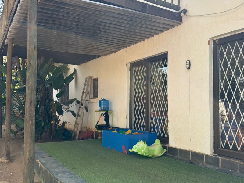 Charming 3-Bedroom Thatch Home on a Spacious Stand – For Sale! - Photo 7
