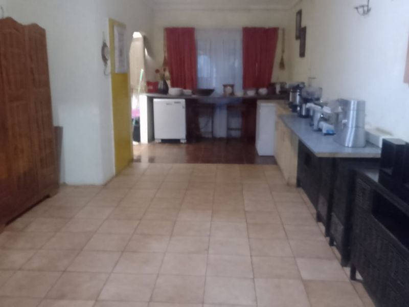 Hidden Gem Smallholding near Hartbeespoort dam - Photo 6