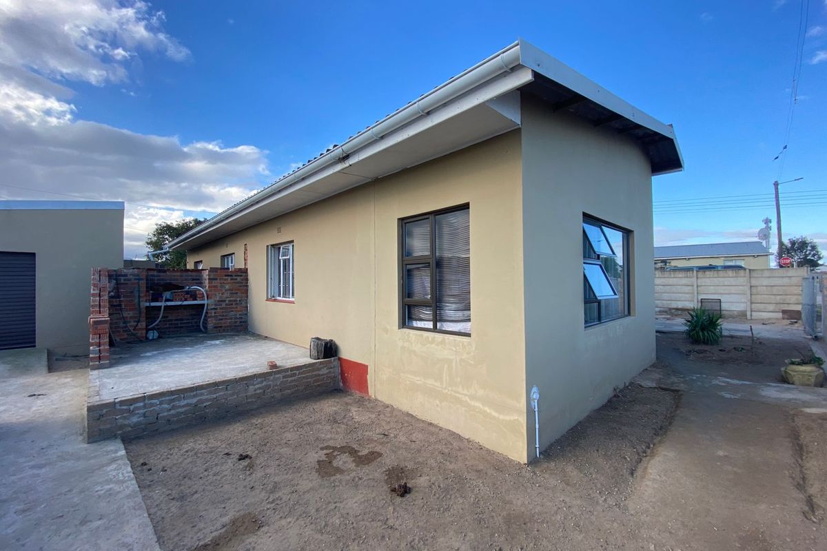 House For Sale In George - Photo 2