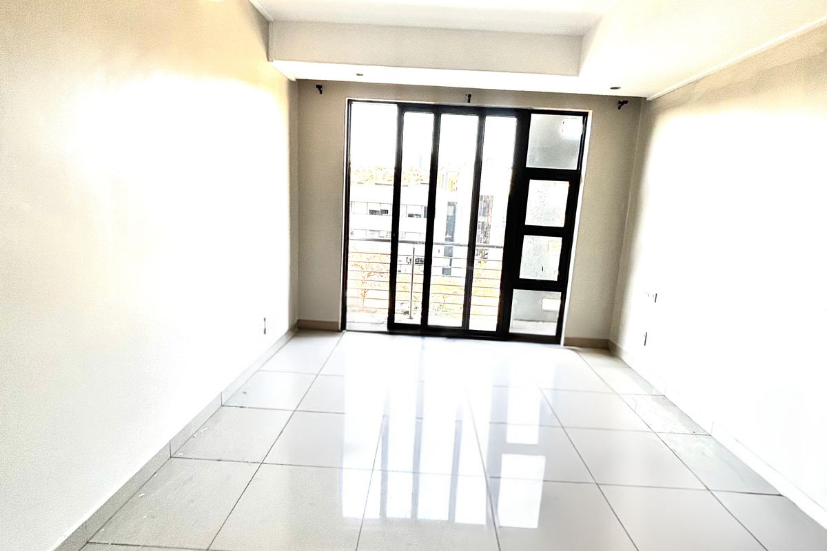 Incredible 2 Bed 2.5 bath modern apartment - Photo 5