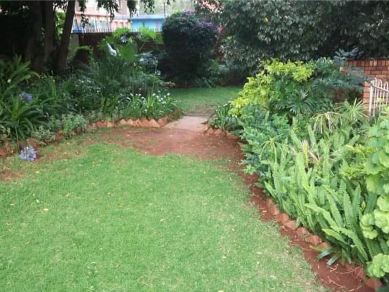 GROUND FLOOR UNIT - Current rental income R10 600.00 pm - Photo 10