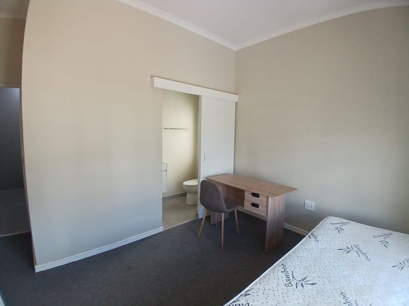 Shared Accommodation – Tweespruit Estate 2 Rooms Available - Photo 10