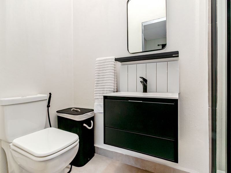 Penthouse Living in BlackBrick Sandown - Photo 7