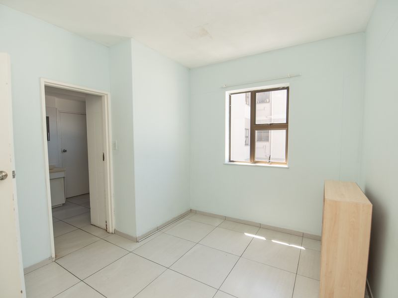 HUMEWOOD ROOM IN APARTMENT FOR RENT - Photo 4