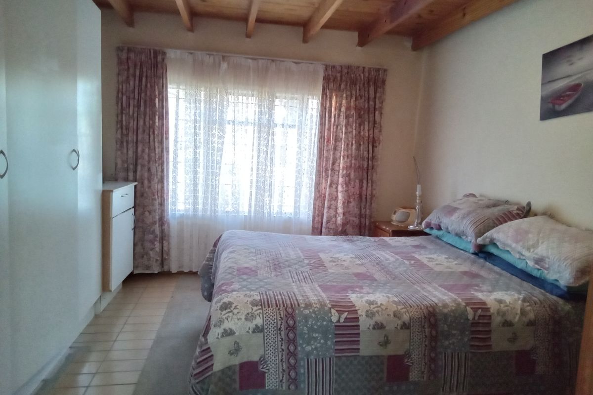 Lifestyle smallholding with great potential - Photo 5