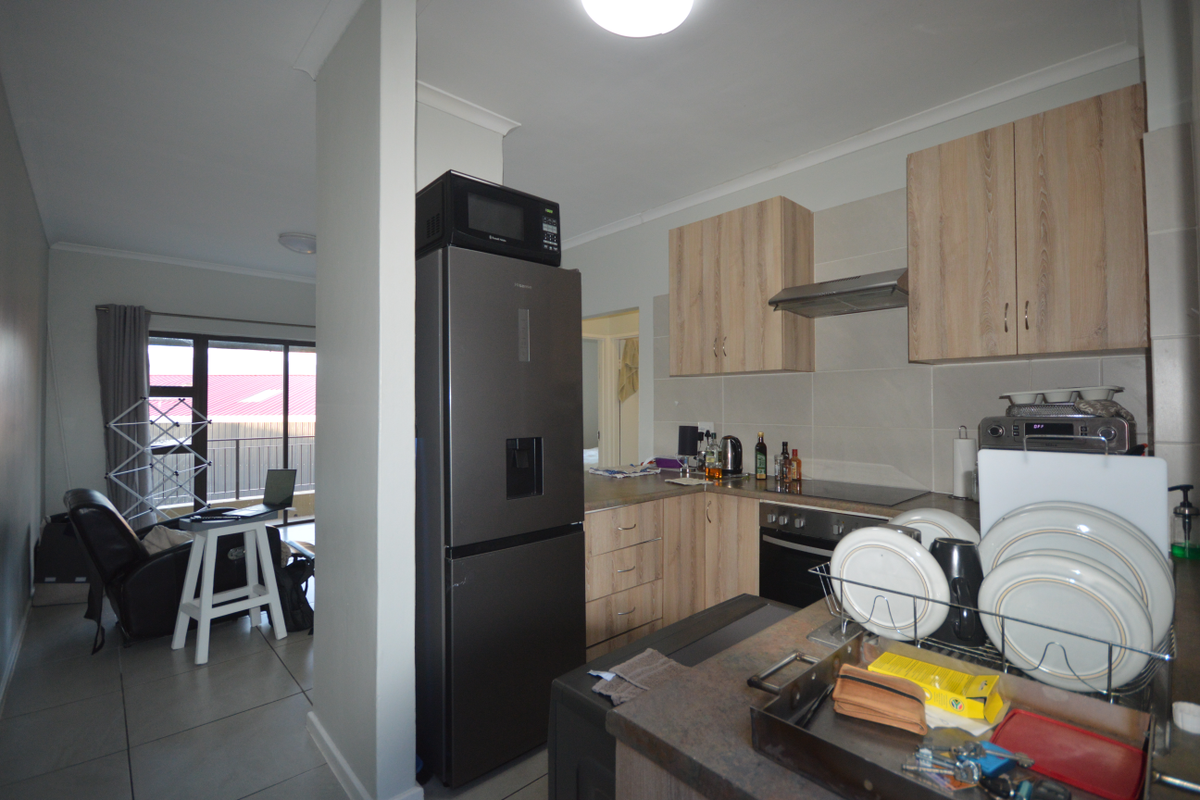 Versatile Investment with Family Appeal in Soteria Estate - Photo 4