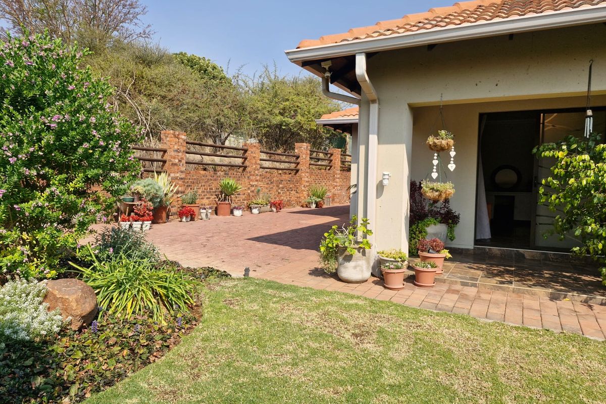 3-Bedroom Home in Seasons Lifestyle Golf Estate - Photo 5