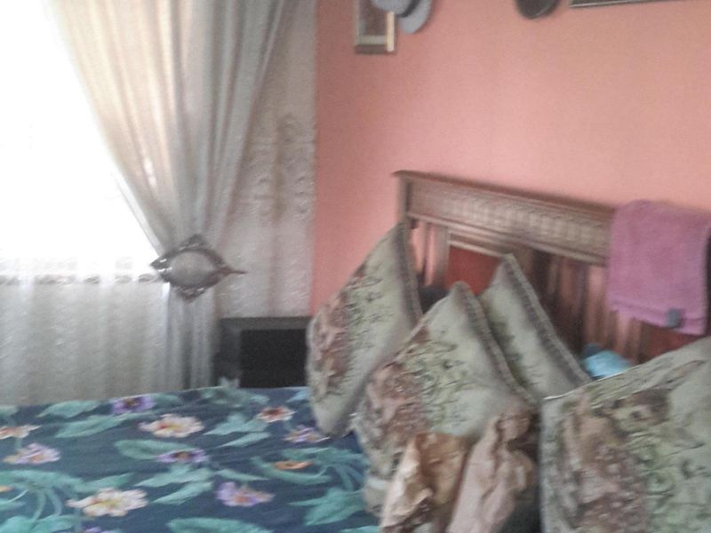 AMAZING - STUNNING- A MUST TO VIEW - Photo 6