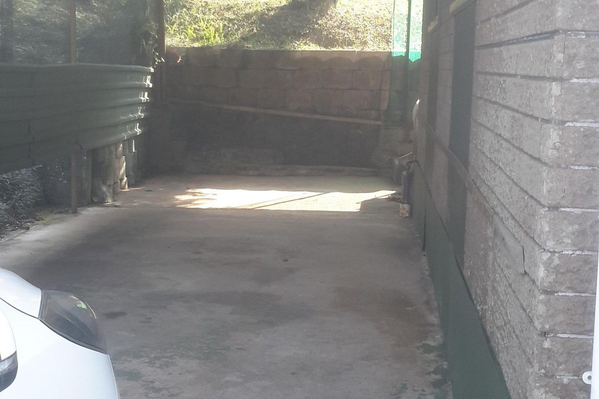 AMAZING - STUNNING- A MUST TO VIEW - Photo 3