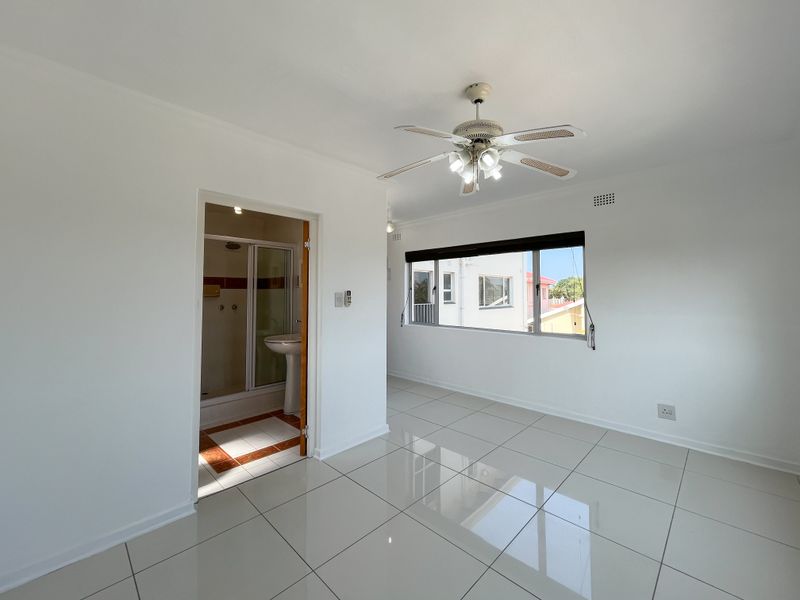 Scenic 1 Bedroom Duplex in Sheffield Beach - Photo 9