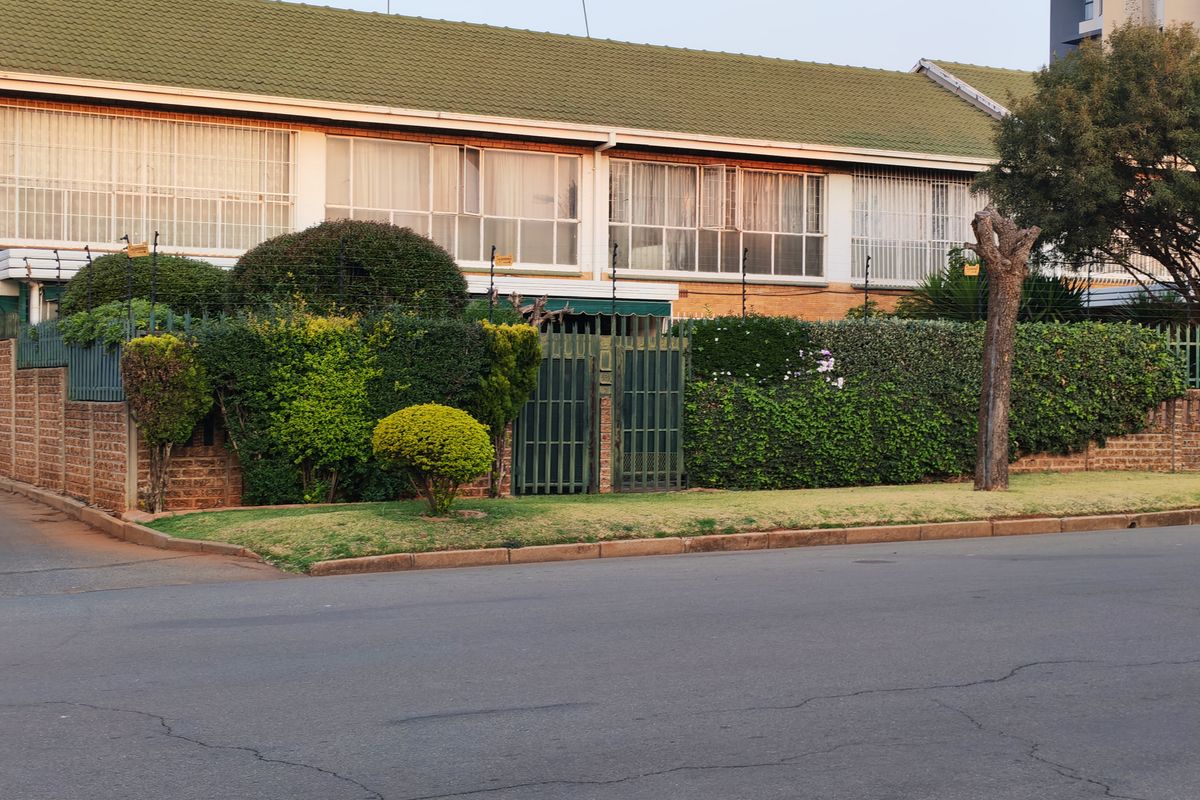 Last one of the cheapies!! - Photo 2