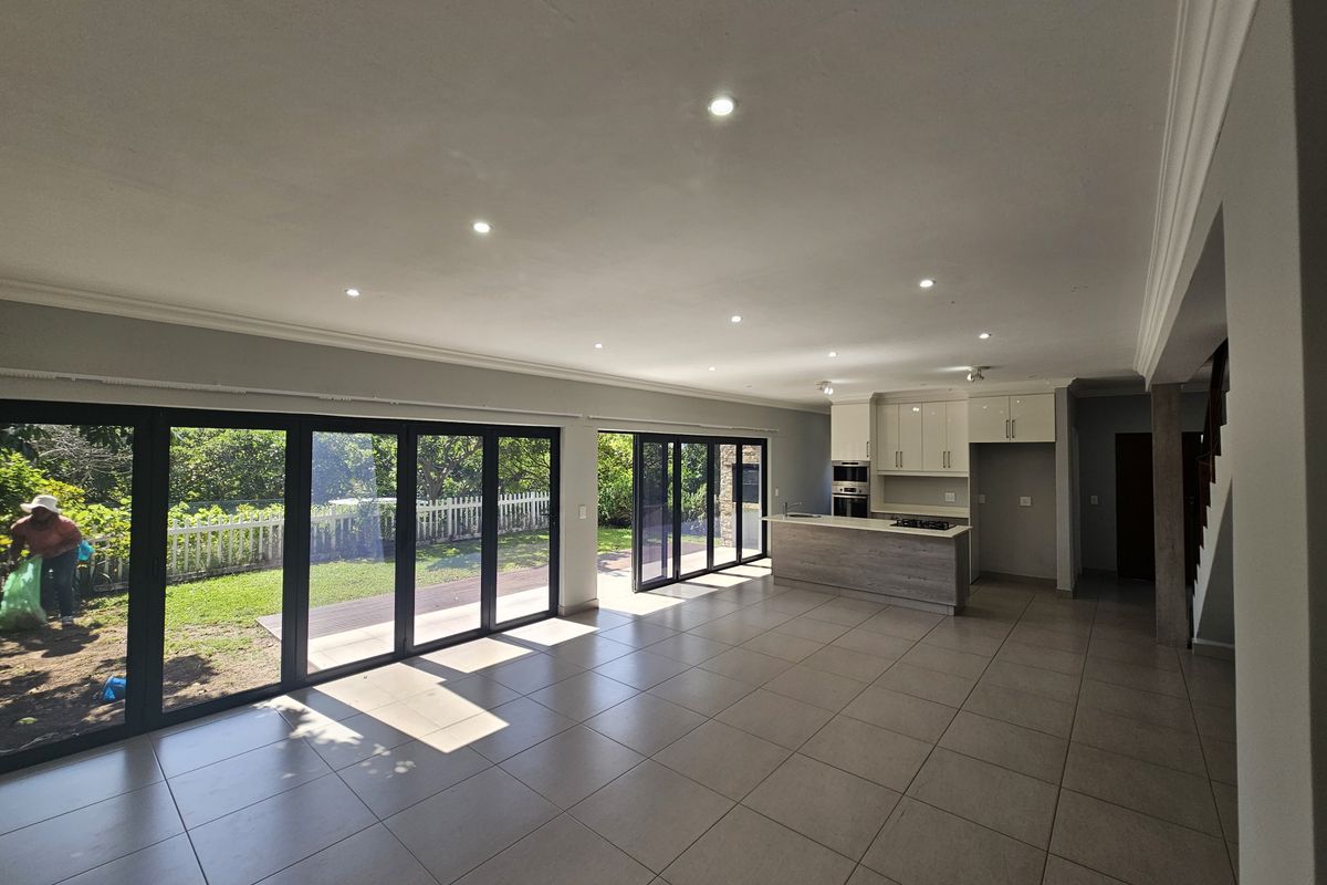 House FOR SALE  in Salt Rock - Photo 4