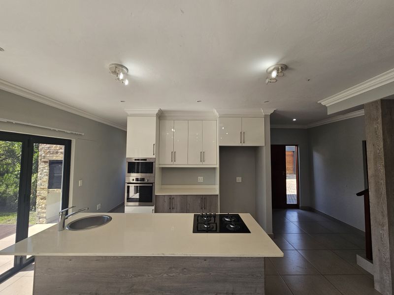 House FOR SALE  in Salt Rock - Photo 5