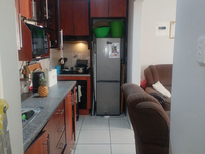 1 Bedroom Apartment in Vosloorus - Photo 7