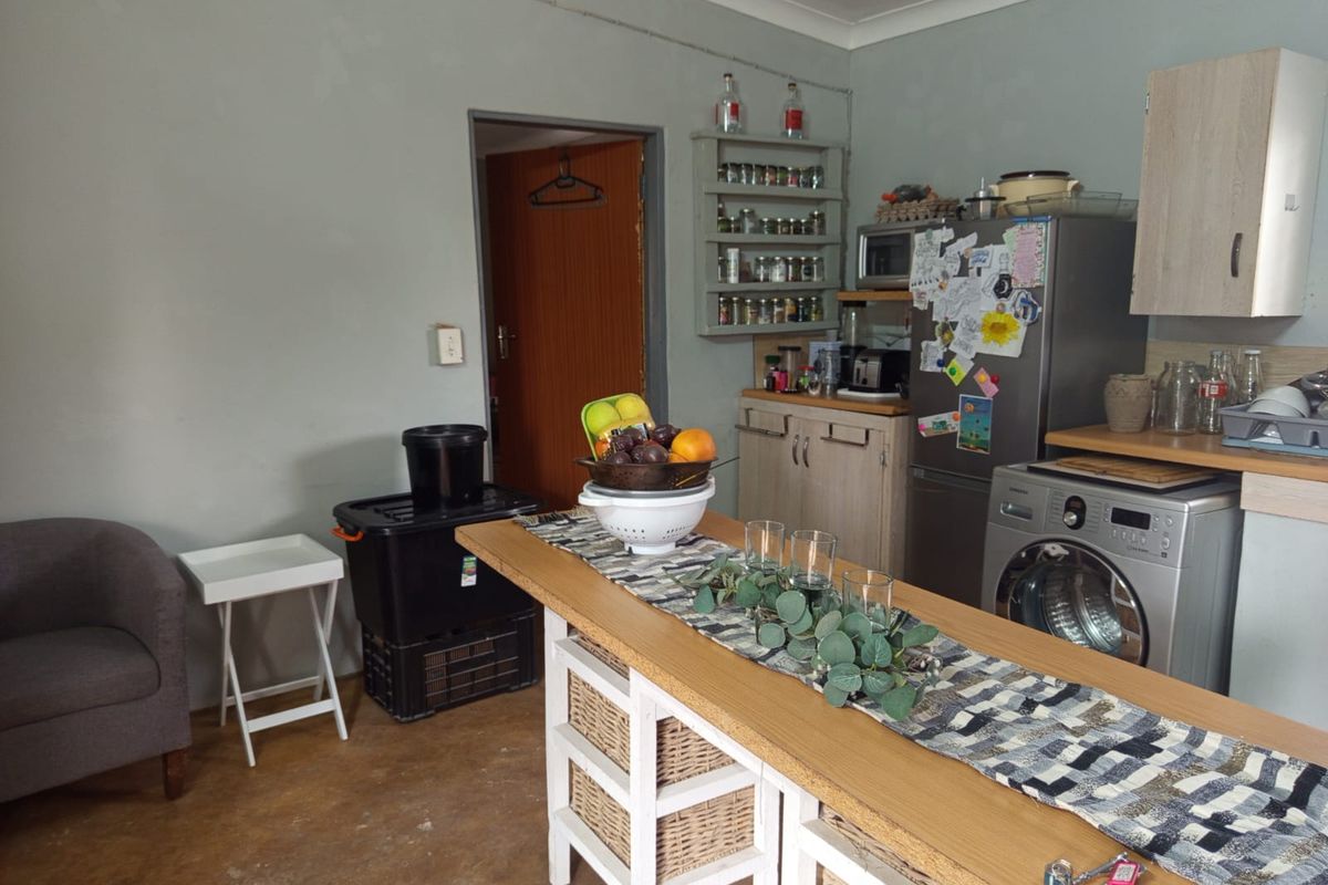 The canvas is yours - Photo 3