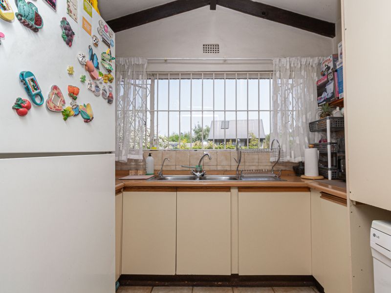 Family Home with Guest Suite & Sustainable Features - Photo 9