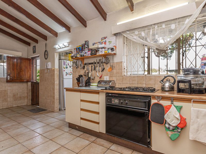 Family Home with Guest Suite & Sustainable Features - Photo 7