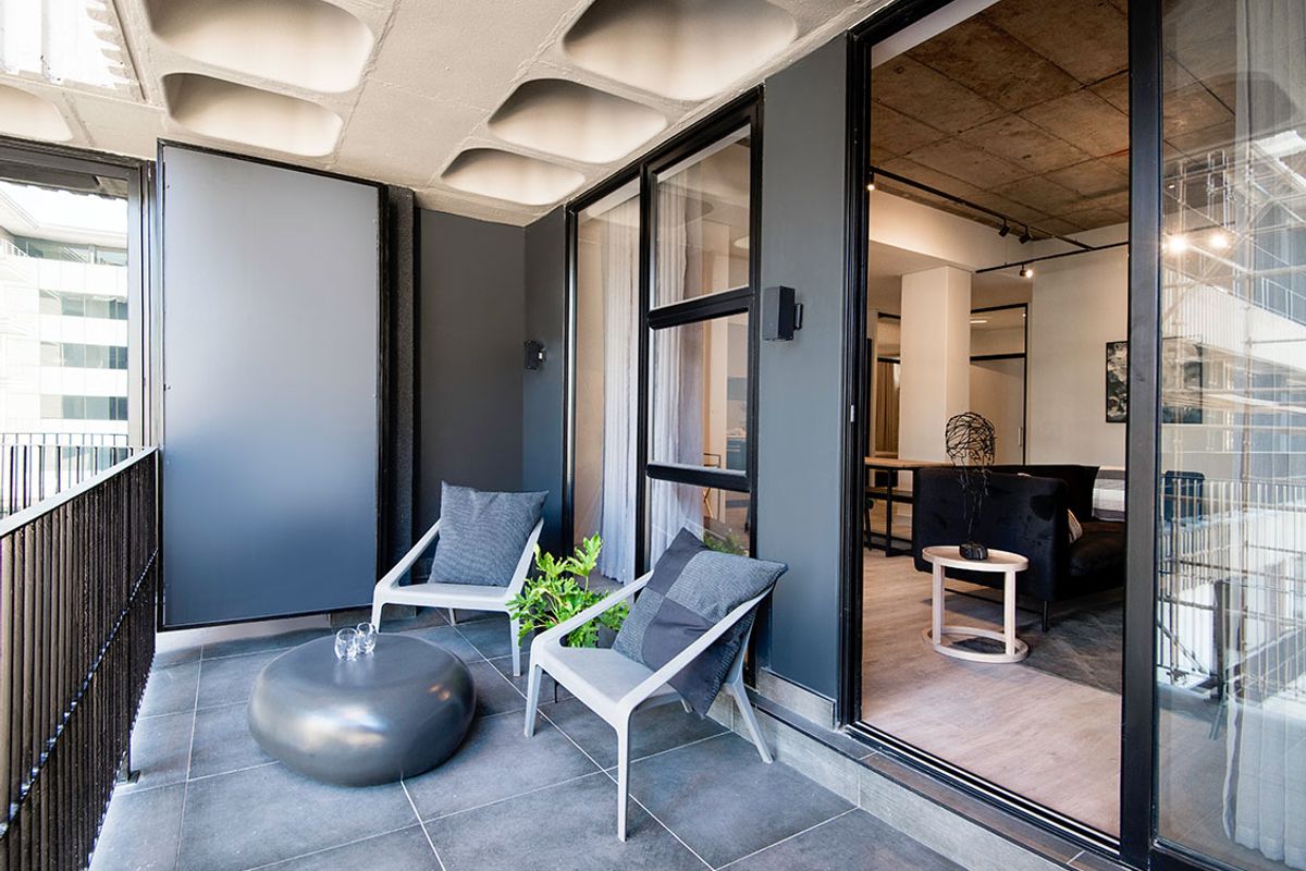 Invest in Lifestyle – Sleek Studio Apartment Nestled in the Heart of Sandton - Photo 5