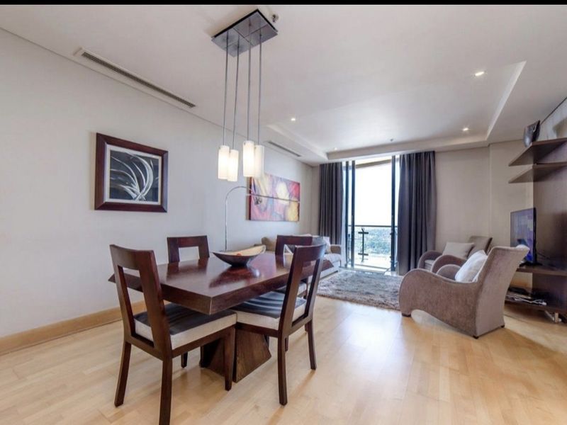 Fully furnished SANDTON SKYRISE APARTMENT - Photo 9