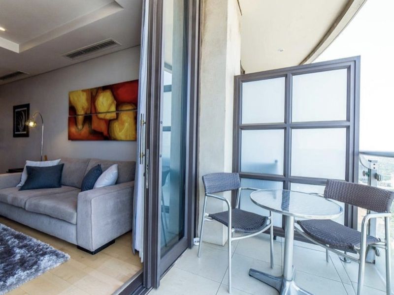 Fully furnished SANDTON SKYRISE APARTMENT - Photo 6