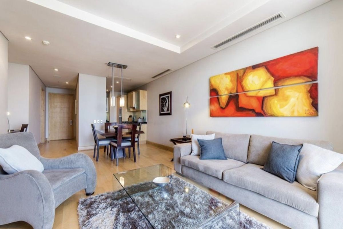 Fully furnished SANDTON SKYRISE APARTMENT - Photo 4